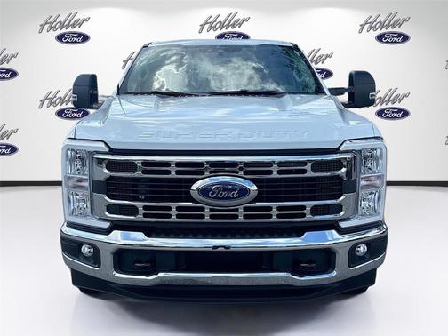 2026 Ford F-350 XLT
