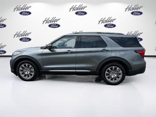 Carbonized Gray Metallic 2026 Ford Explorer Platinum