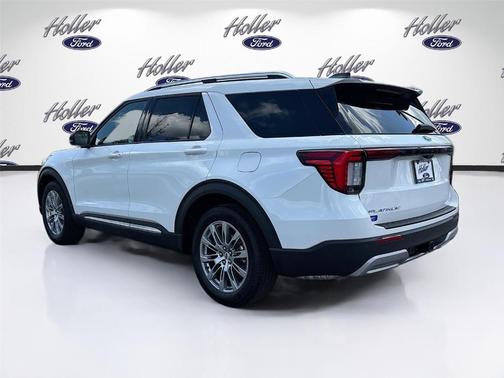 Star White 2026 Ford Explorer Platinum