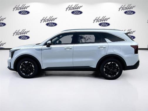 Glacial White Pearl 2024 Kia Sorento S