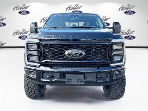 Agate Black Metallic 2026 Ford F-250 Lariat