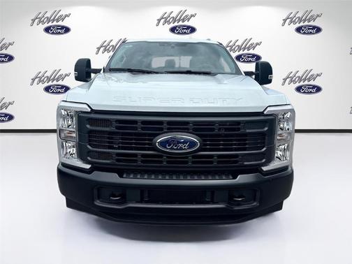 Oxford White 2026 Ford F-350 XL
