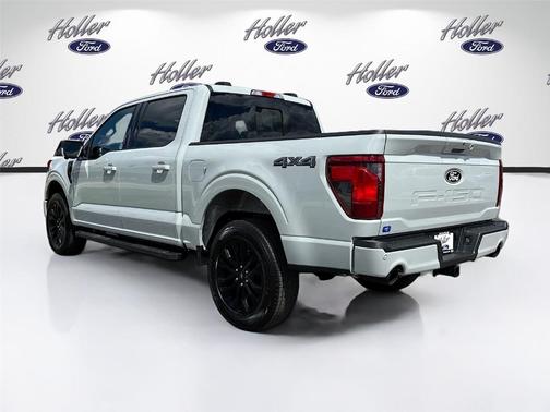 Avalanche 2026 Ford F-150 XLT