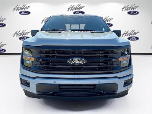 Avalanche 2026 Ford F-150 XLT