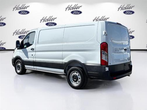 2025 Ford Transit-150 