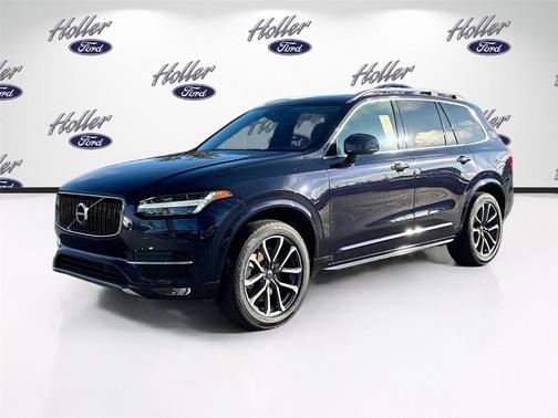 2019 Volvo XC90 T6 Momentum