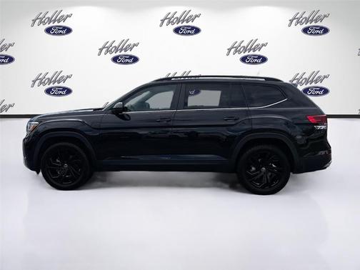 2023 Volkswagen Atlas 3.6L SE w/Technology