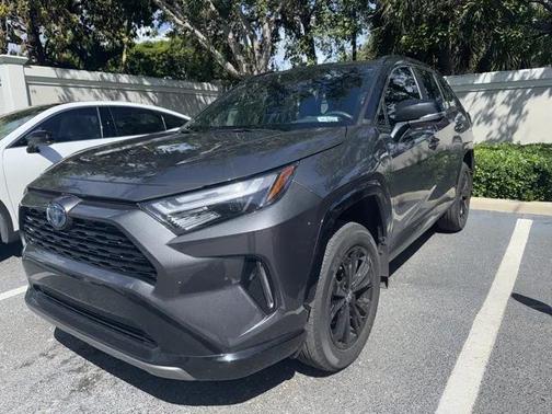 2024 Toyota RAV4 Hybrid SE