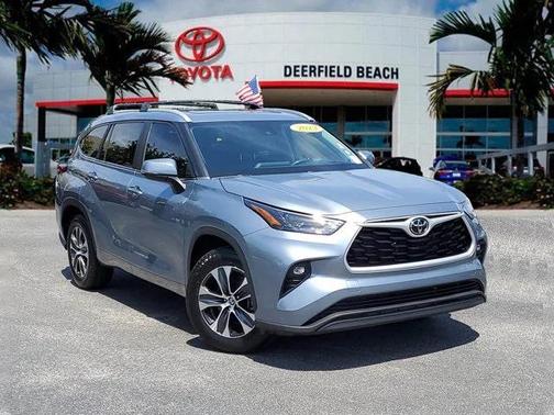 2023 Toyota Highlander XLE