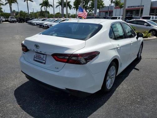 2022 Toyota Camry LE