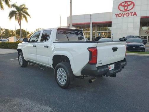 2025 Toyota Tacoma SR