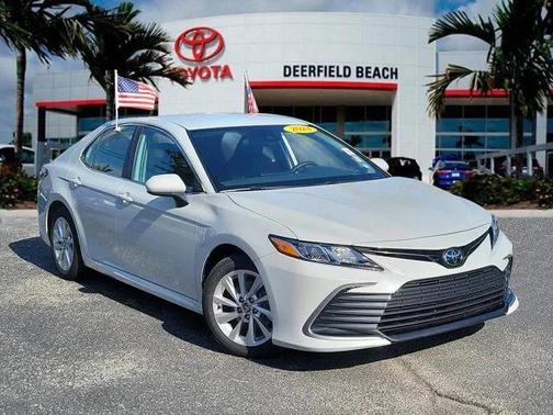 2024 Toyota Camry LE