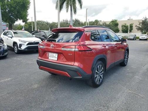 2022 Toyota Corolla Cross XLE