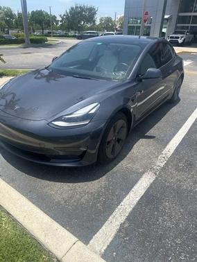2022 Tesla Model 3 Long Range