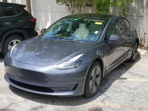 2022 Tesla Model 3 Long Range