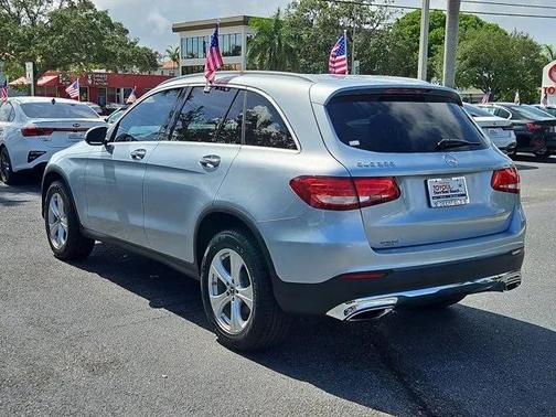 2018 Mercedes-Benz GLC 300 Base
