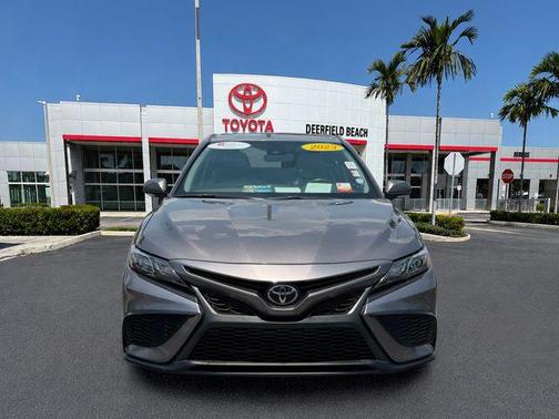 Predawn Gray Mica 2023 Toyota Camry SE