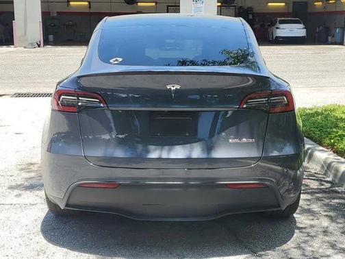 2023 Tesla Model Y Performance Dual Motor All-Wheel Drive