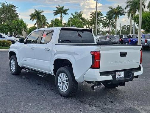 2025 Toyota Tacoma SR5