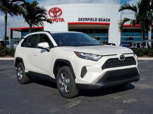 2025 Toyota RAV4 Hybrid XLE