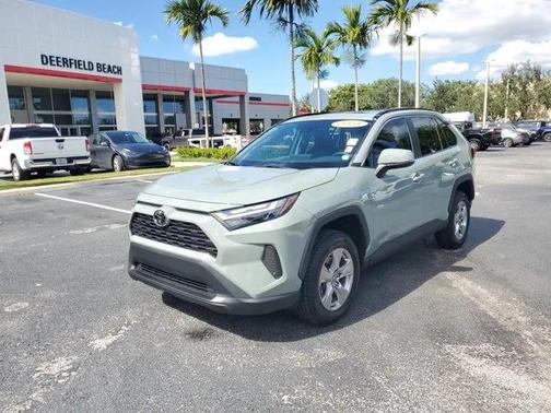 2023 Toyota RAV4 XLE