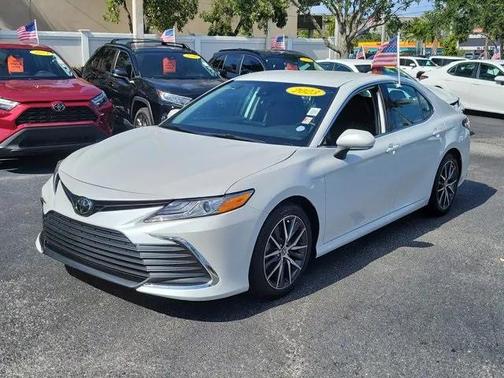 2023 Toyota Camry XLE