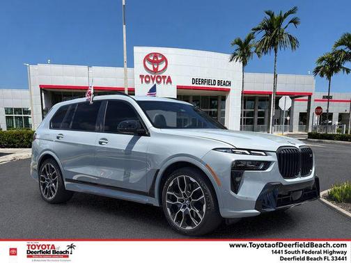 Gray Metallic 2025 BMW X7 M60i