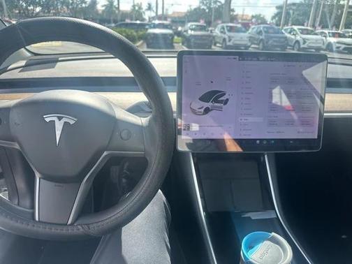 2020 Tesla Model 3 Standard Range Plus