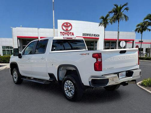 Summit White 2025 Chevrolet Silverado 2500 LT
