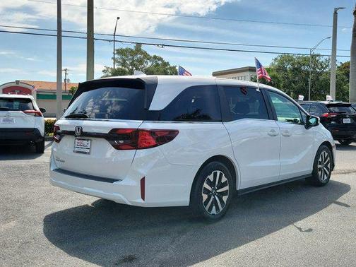 Platinum White Pearl 2025 Honda Odyssey EX-L