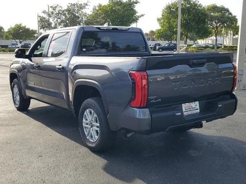 2025 Toyota Tundra SR5