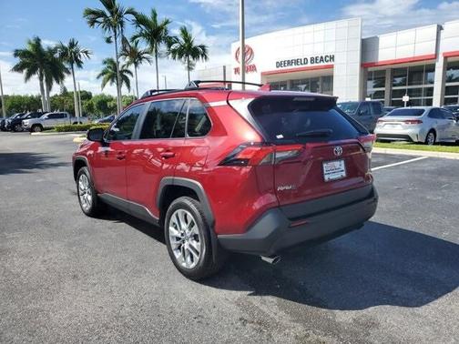 2025 Toyota RAV4 XLE Premium