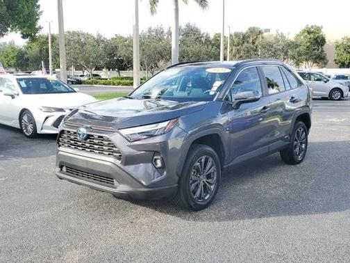 2023 Toyota RAV4 Hybrid XLE Premium