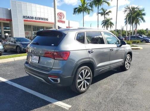 2024 Volkswagen Taos 1.5T SE