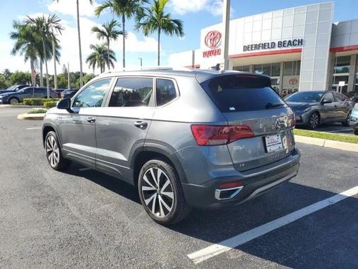 2024 Volkswagen Taos 1.5T SE