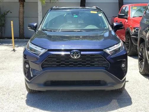 2022 Toyota RAV4 XLE Premium