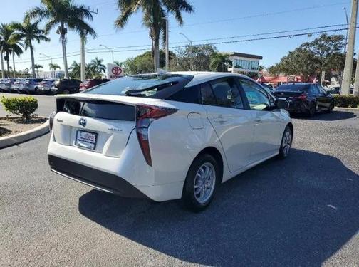 2017 Toyota Prius Four
