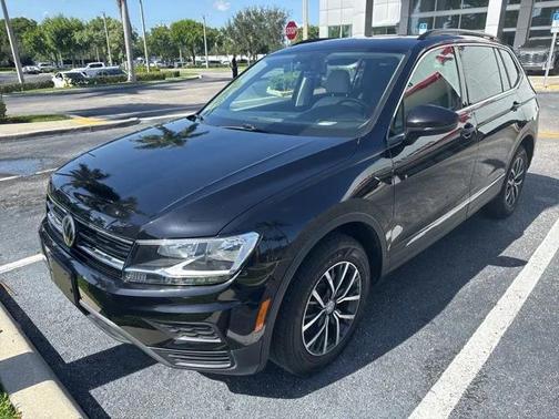2018 Volkswagen Tiguan 2.0T SE