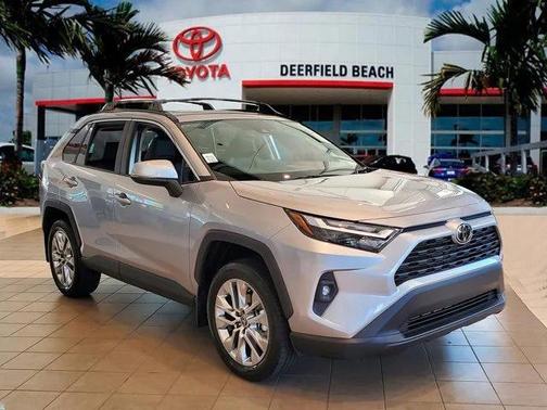 2025 Toyota RAV4 XLE Premium