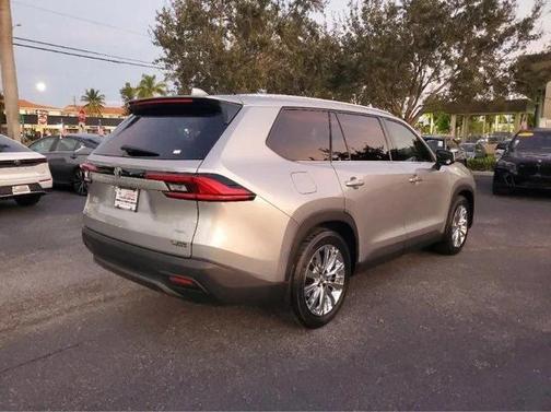 2024 Toyota Grand Highlander Platinum