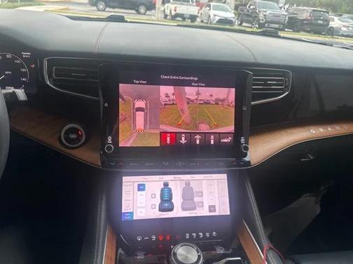 2024 Jeep Grand Wagoneer L Series III 4x4