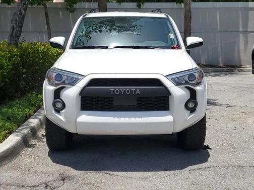 2023 Toyota 4Runner SR5