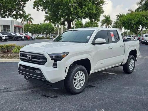 2025 Toyota Tacoma SR5