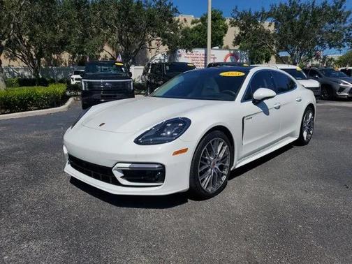 2023 Porsche Panamera 4S