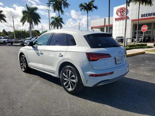 2021 Audi Q5 45 Prestige
