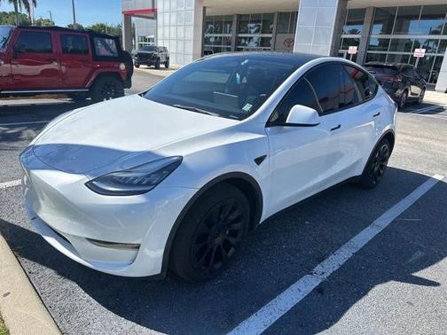 2023 Tesla Model Y Long Range Dual Motor All-Wheel Drive