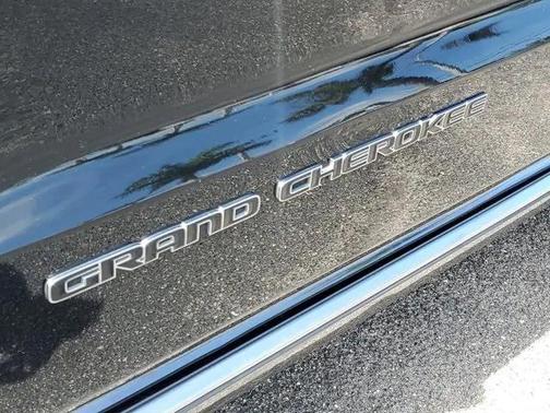 2018 Jeep Grand Cherokee Summit