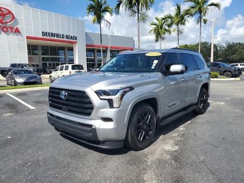 2024 Toyota Sequoia SR5