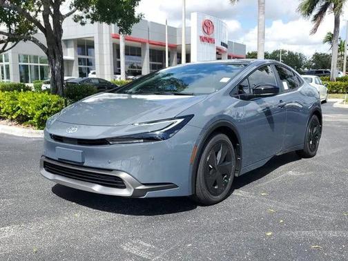2026 Toyota Prius Plug-In Hybrid SE