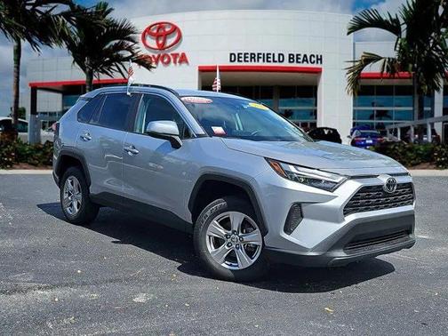 2022 Toyota RAV4 XLE